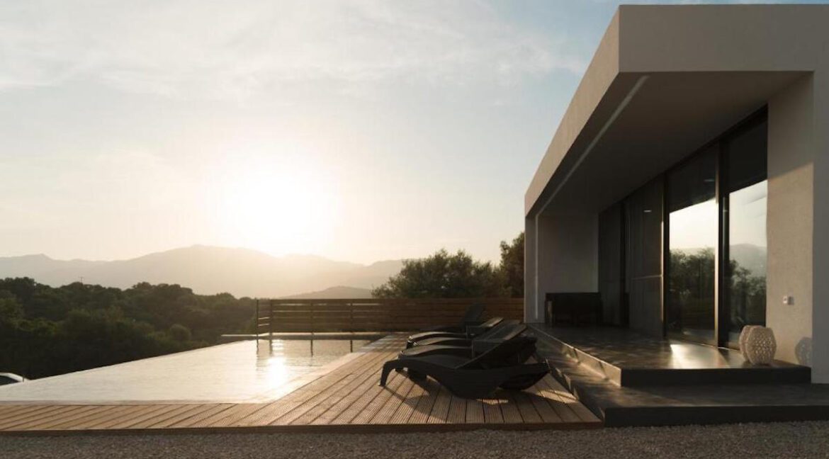 House at Meganisi Lefkada, Property Lefkada Greece for sale. Buy House in Ionion Greece 21