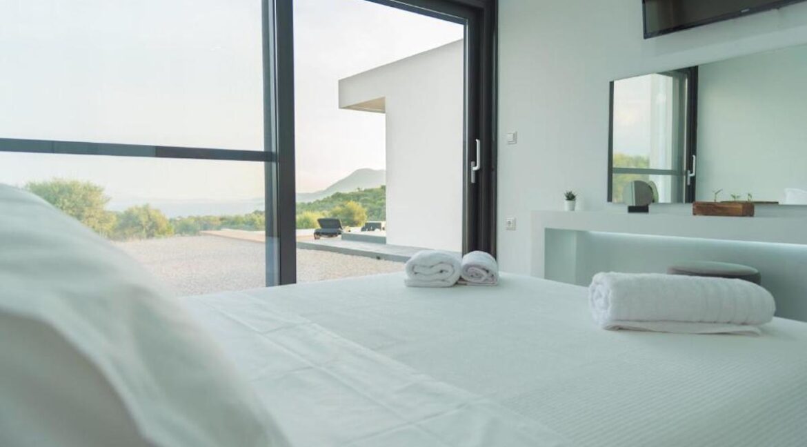 House at Meganisi Lefkada, Property Lefkada Greece for sale. Buy House in Ionion Greece 8