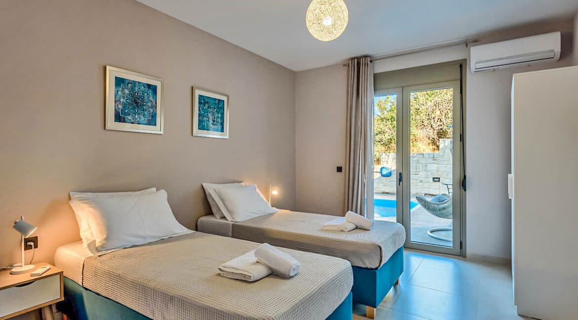 Houses in Crete near Chania for Sale, Crete Greece Properties to Buy 17