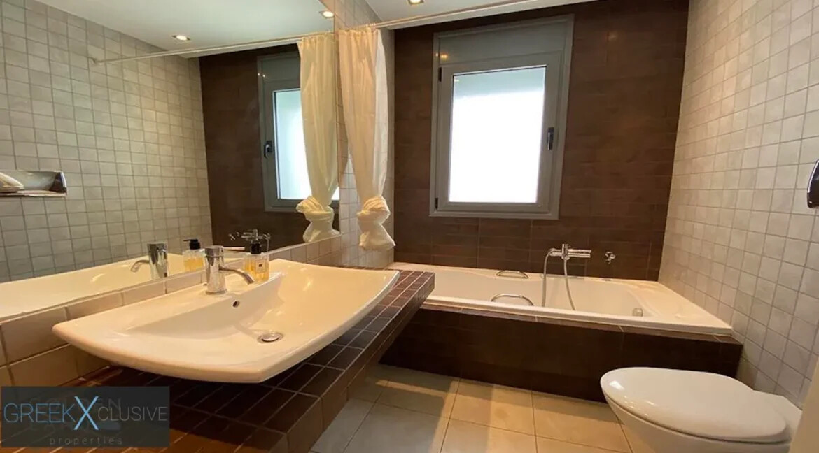 Luxury Maisonette for sale Glyfada Athens 4