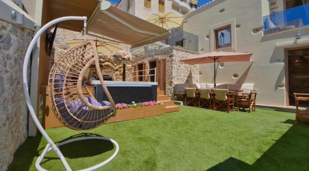 Luxury holiday home in Ermioni Greece, Seafront Property in Porto Heli Greece for Sale 25