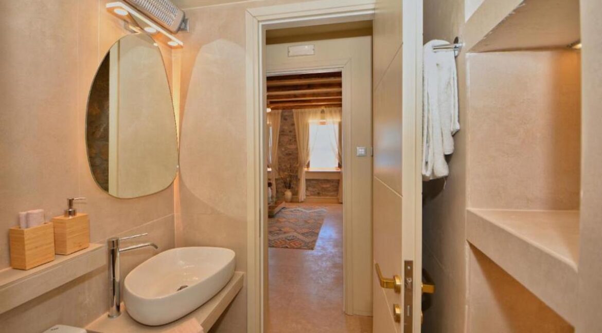Luxury holiday home in Ermioni Greece, Seafront Property in Porto Heli Greece for Sale 3