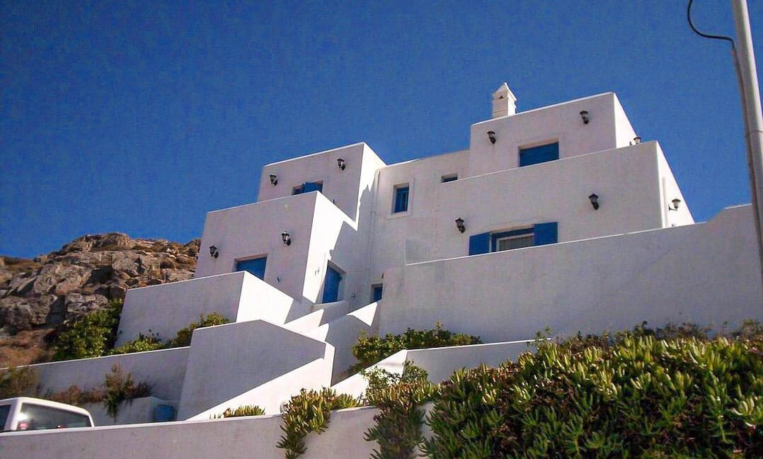 Maisonette with sea view in Greek Island Serifos for Sale. Cyclades Apartment for sale Greece 1