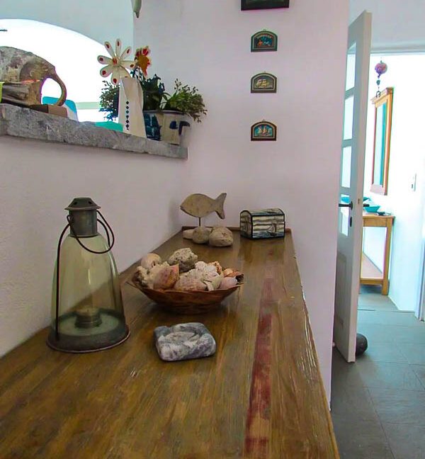 Oia Santorini for sale. Best Properties in Greece 12
