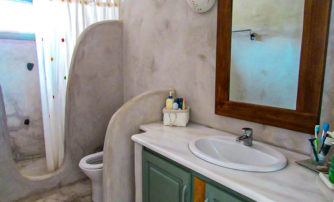 Oia Santorini for sale. Best Properties in Greece 13