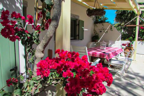 Oia Santorini for sale. Best Properties in Greece 5