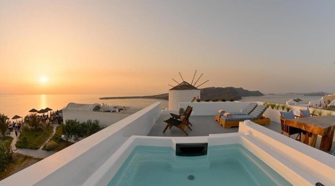 Property Oia Santorini Island for sale, Property Santorini Greece for sale 16