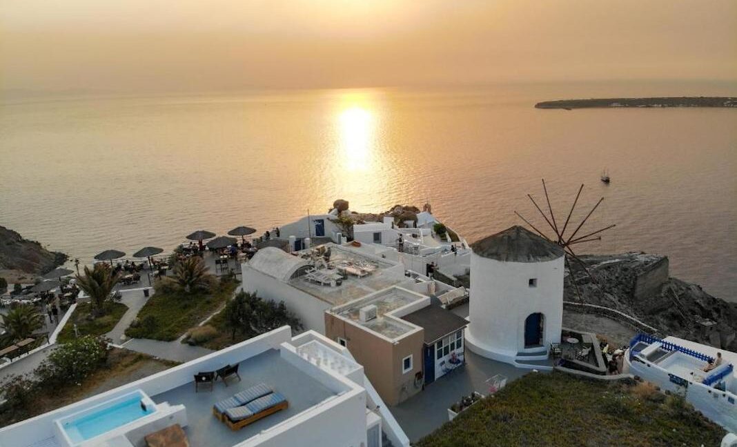 Property Oia Santorini Island for sale, Property Santorini Greece for sale 20