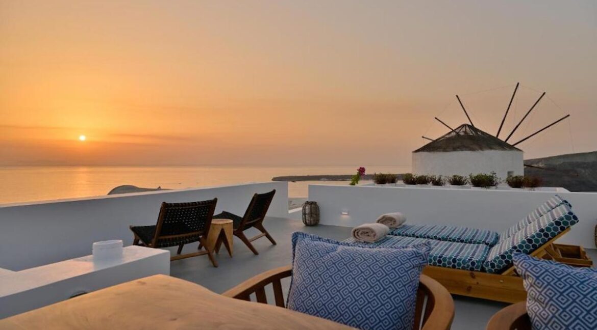 Property Oia Santorini Island for sale, Property Santorini Greece for sale 21