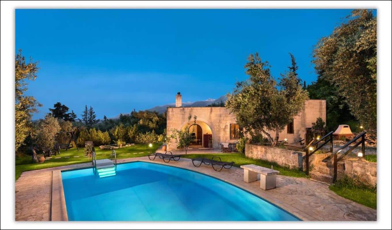 Property in Crete Greece, Villa for Sale in Island of Crete in Greece, Villas in Crete for sale