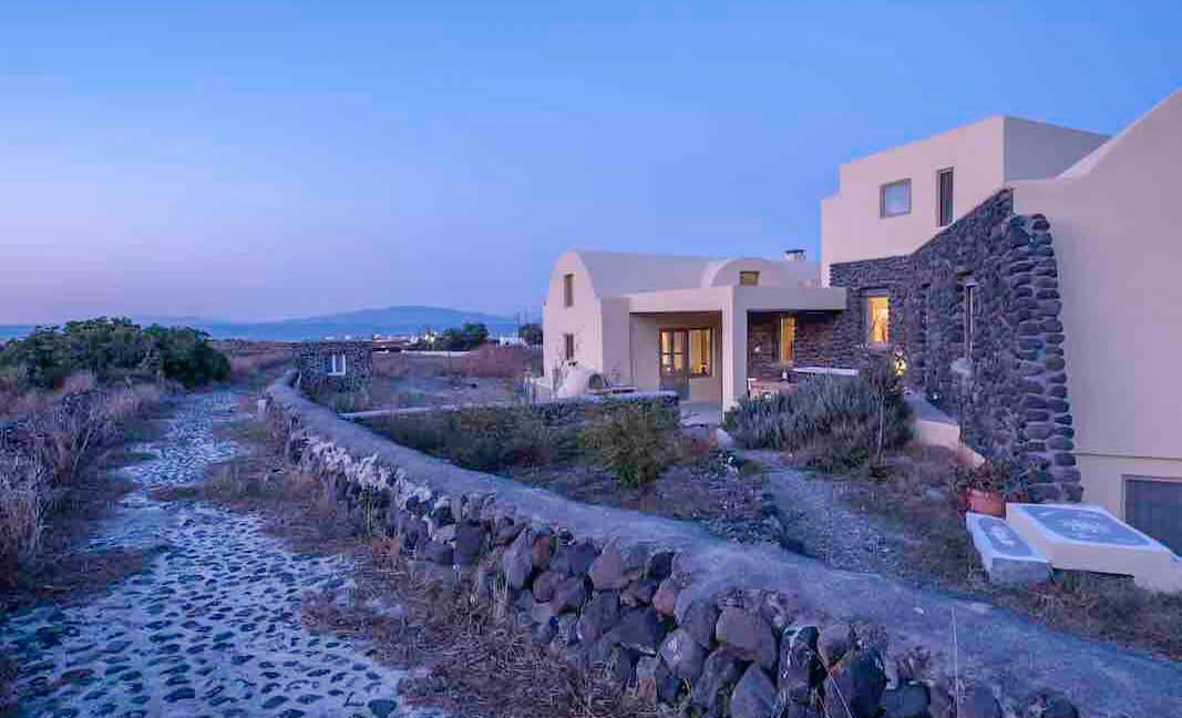 Santorini Property for sale, Villa in Santorini island in Greece for Sale. Buy your property in Santorini Greece 10