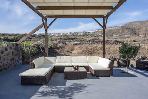 Santorini Property for sale, Villa in Santorini island in Greece for Sale. Buy your property in Santorini Greece 5