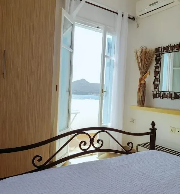 Seafront house in Antiparos for Sale, Cyclades Property 15