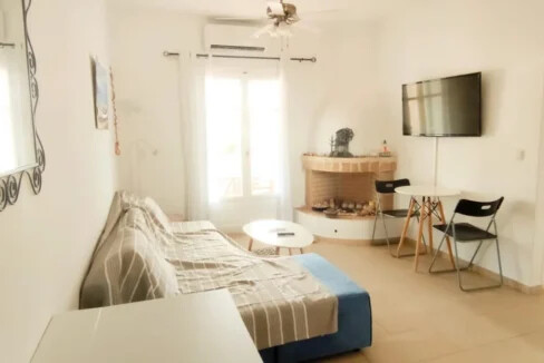 Seafront house in Antiparos for Sale, Cyclades Property 18