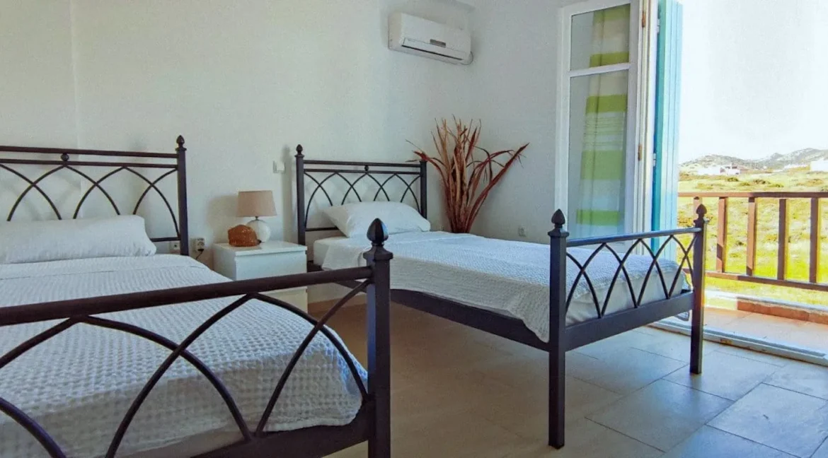 Seafront house in Antiparos for Sale, Cyclades Property 5