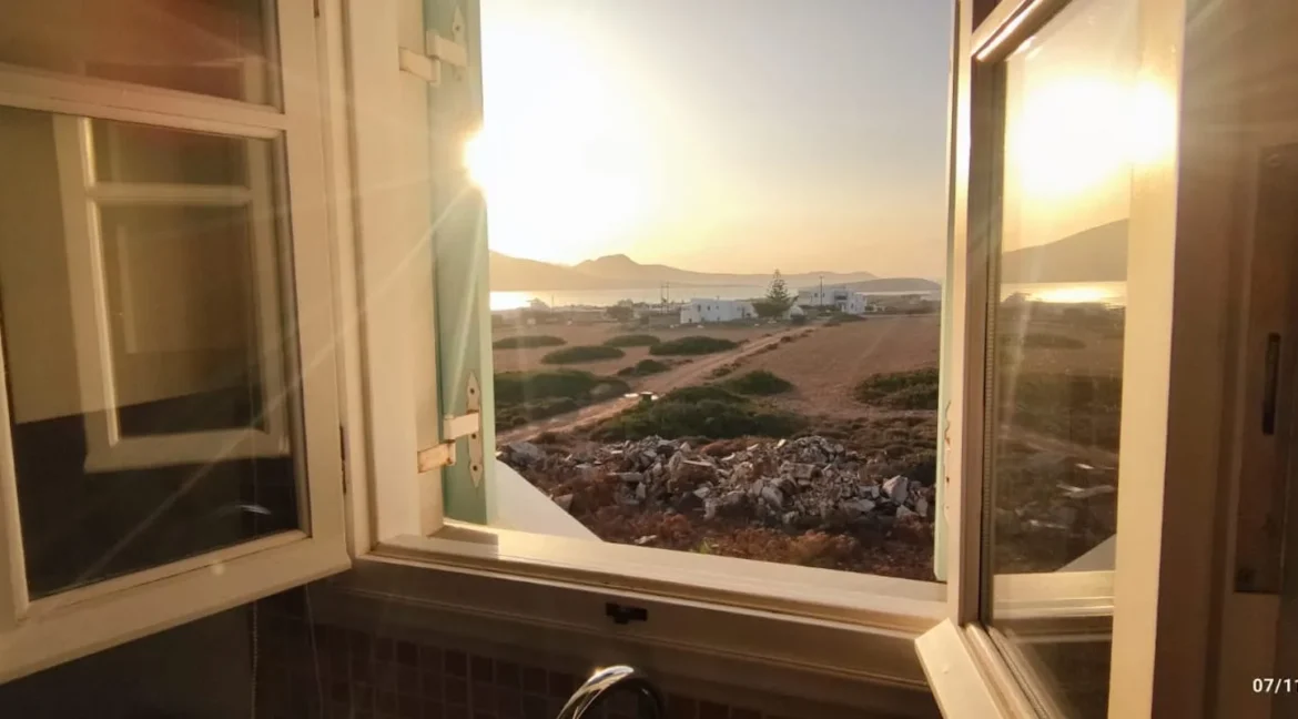 Seafront house in Antiparos for Sale, Cyclades Property 8