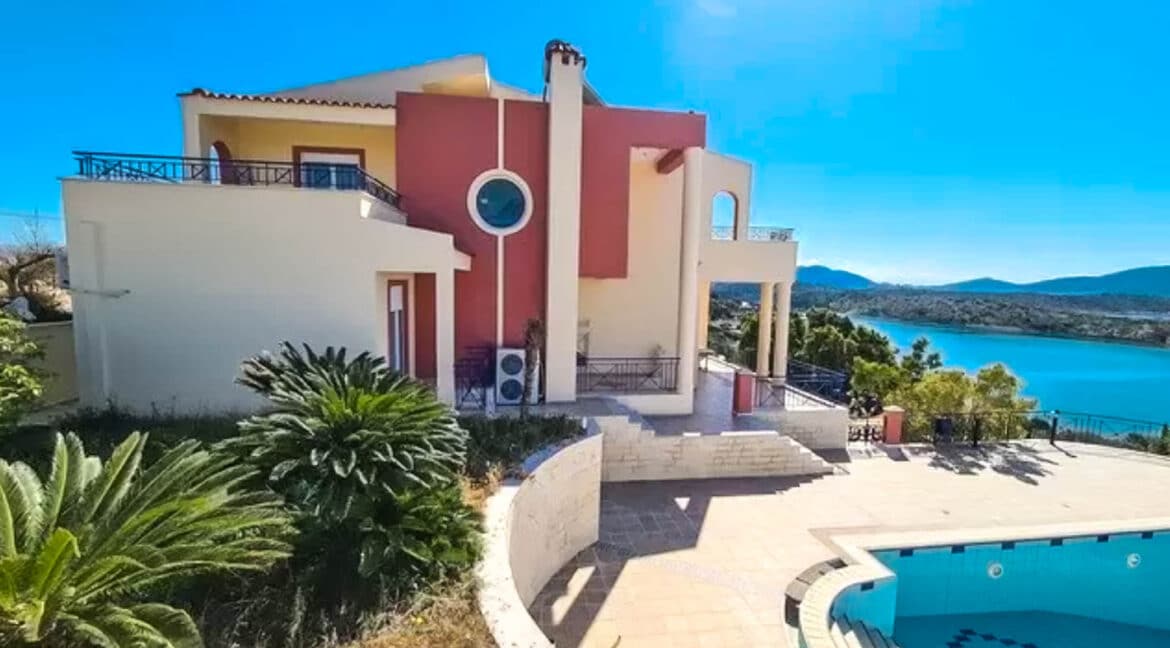 Villa with sea view 1 hour form Athens, Nea Peramos for Sale. Property Outside Attica for sale 1
