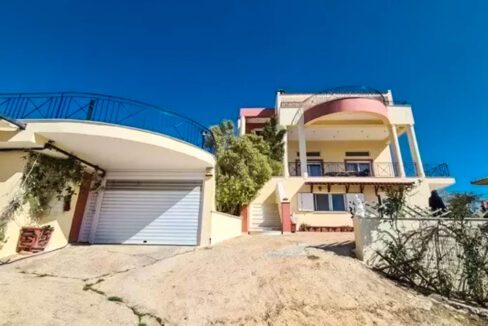 Villa with sea view 1 hour form Athens, Nea Peramos for Sale. Property Outside Attica for sale 2