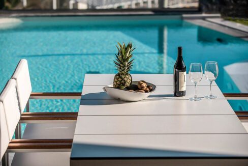 Beachfront Villa for sale in Crete. Seafront Property Heraklio Crete 1