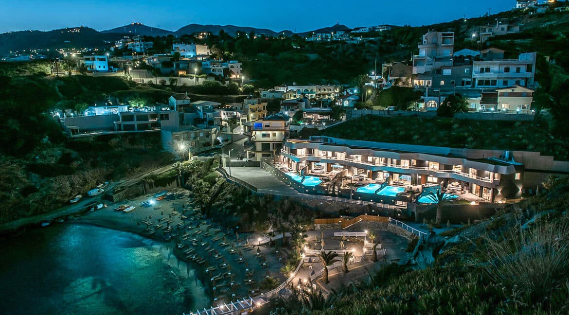 Beachfront Villa for sale in Crete. Seafront Property Heraklio Crete 26