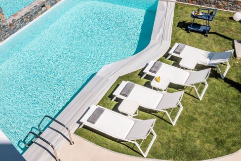 Beachfront Villa for sale in Crete. Seafront Property Heraklio Crete 7