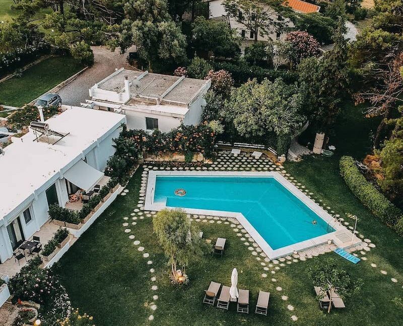 Building in very big land plot (200.000sqm) near Thessaloniki 5