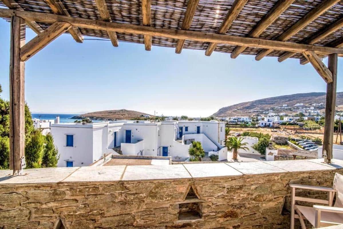 Hotel Cyclades Greece for sale 15 Rooms, Tinos Island