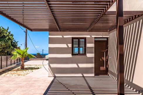House with sea view and pool near Chania Crete 11
