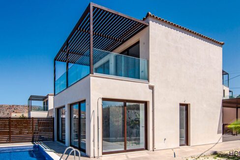 House with sea view and pool near Chania Crete 14
