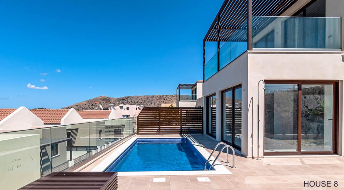 House with sea view and pool near Chania Crete 15