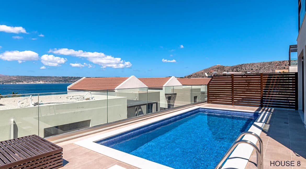 House with sea view and pool near Chania Crete 16