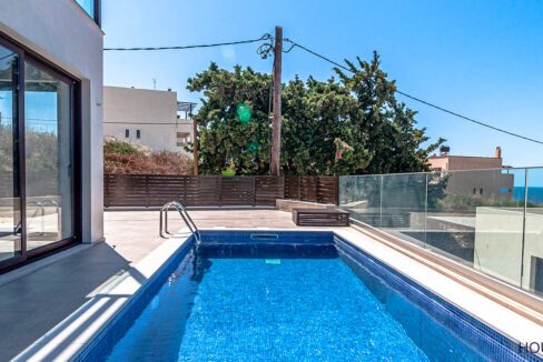 House with sea view and pool near Chania Crete 17