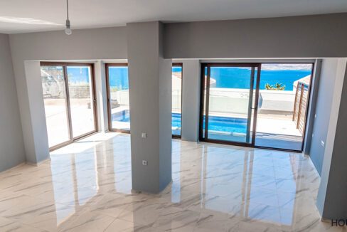 House with sea view and pool near Chania Crete 24