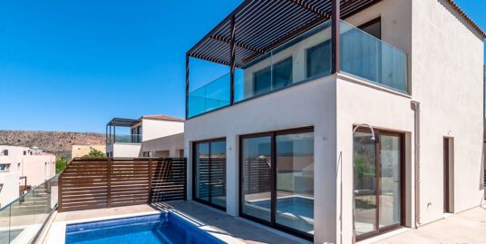 2 levels House with sea view and pool near Chania Crete, in a complex