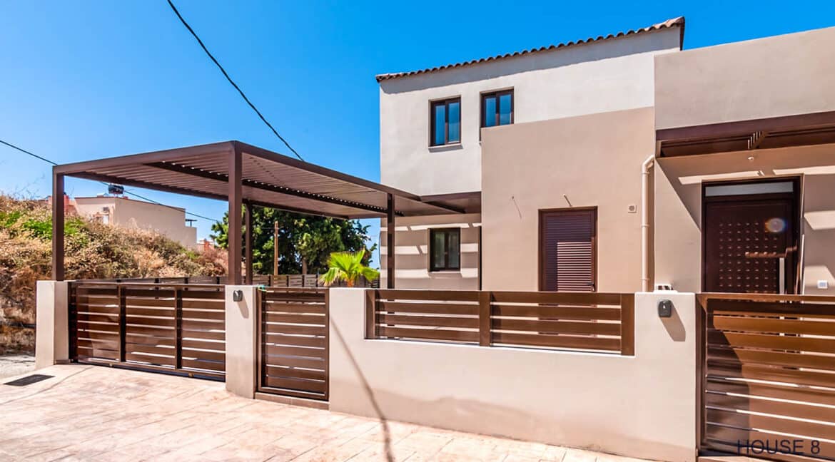 House with sea view and pool near Chania Crete 4