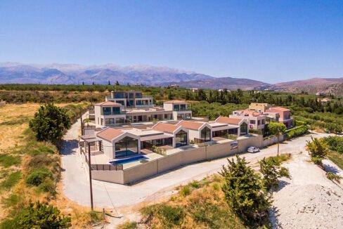 House with sea view and pool near Chania Crete. House in Crete for Sale (the complex) 9