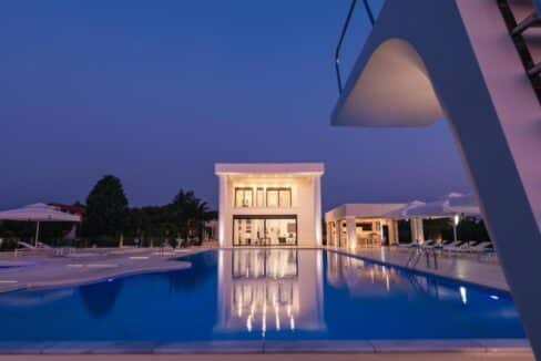 Luxury Seafront Villa Nea Moudania Halkidiki for sale, Luxury Properties Halkidiki Greece 15