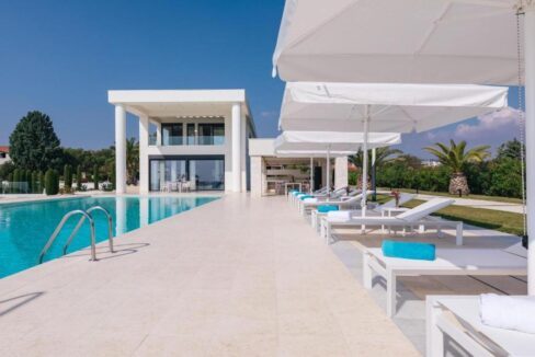 Luxury Seafront Villa Nea Moudania Halkidiki for sale, Luxury Properties Halkidiki Greece 21
