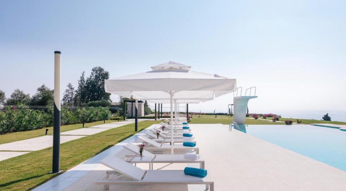 Luxury Seafront Villa Nea Moudania Halkidiki for sale, Luxury Properties Halkidiki Greece 24