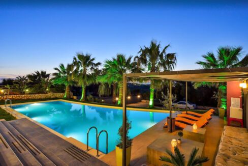 Luxury Villa at Chania Crete, Property Crete Greece. Buy a House in Crete Island in Greece 1-2