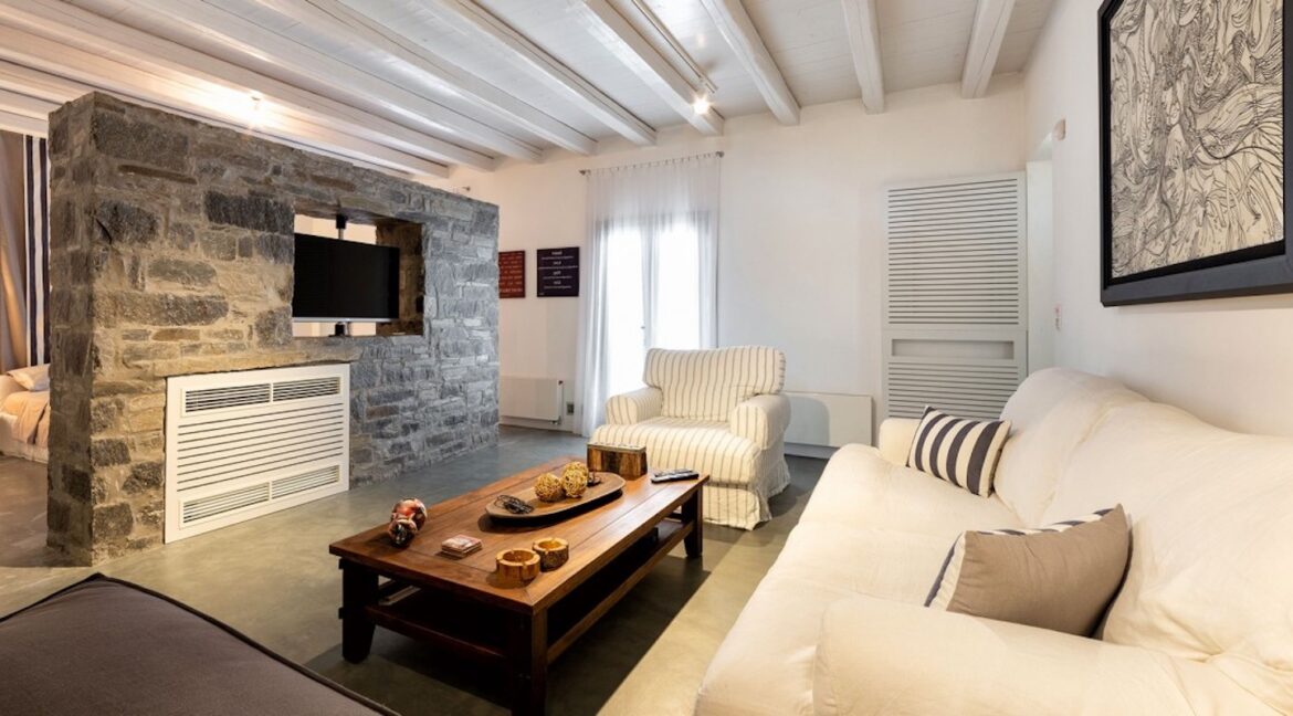 Luxury villa Paros Cyclades in Greece, Paros Properties for sale 27