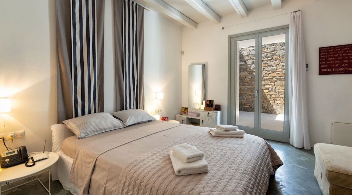 Luxury villa Paros Cyclades in Greece, Paros Properties for sale 35