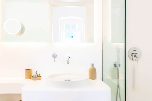 Paros Naoussa for sale, Paros Properties 15