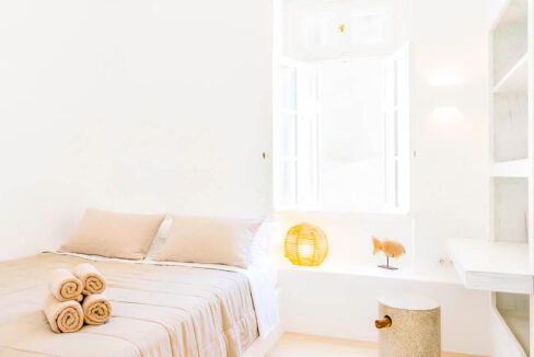 Paros Naoussa for sale, Paros Properties 20