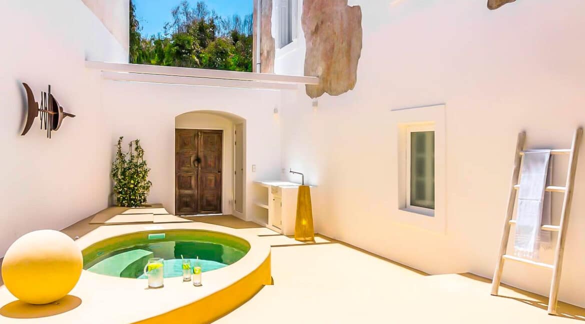 Paros Naoussa for sale, Paros Properties 6