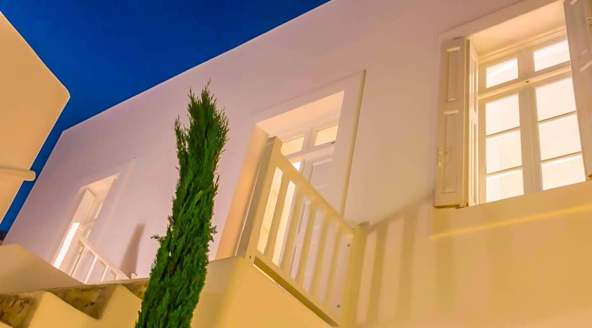 Paros Naoussa for sale, Paros Properties 9