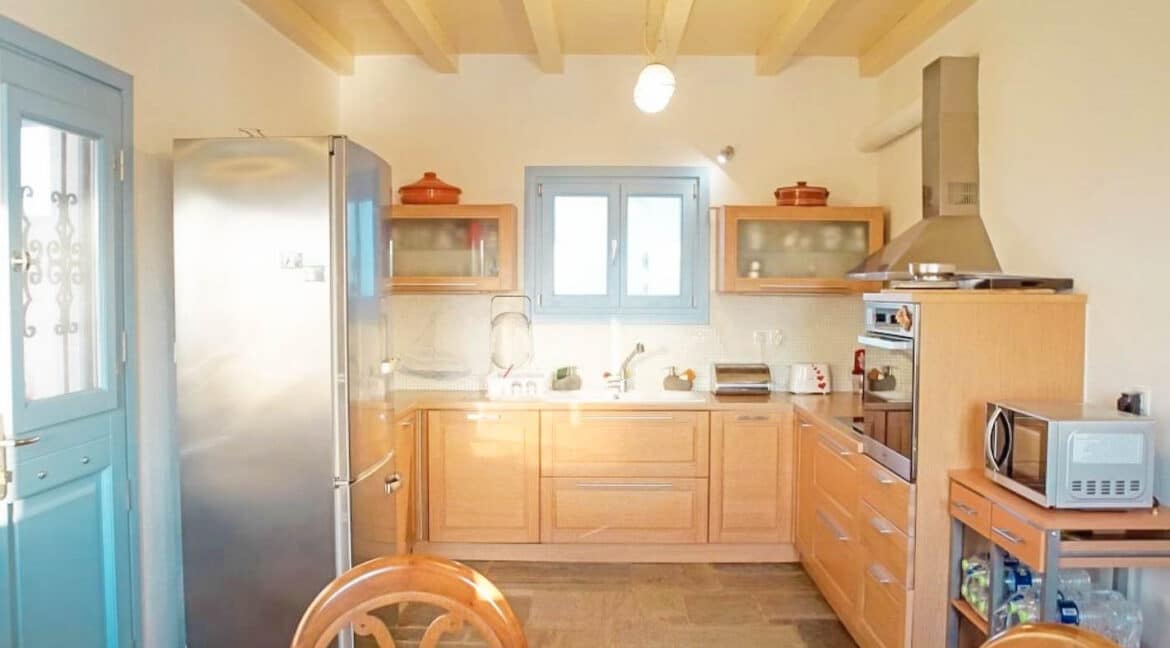 Property in Paros Pounda for sale, Paros Greece Properties, Paros Homes 17