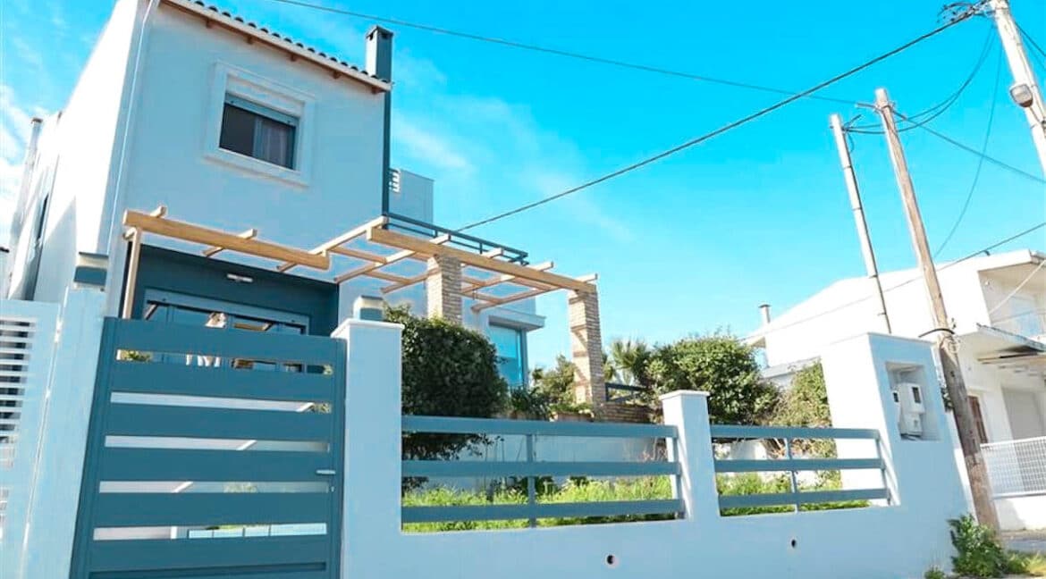 Seafront House Central Greece,  Seafront property in Greece 7