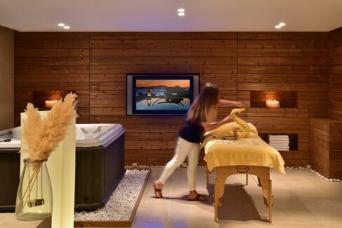 Seafront Luxury Villa at Aegina island across Athens 11