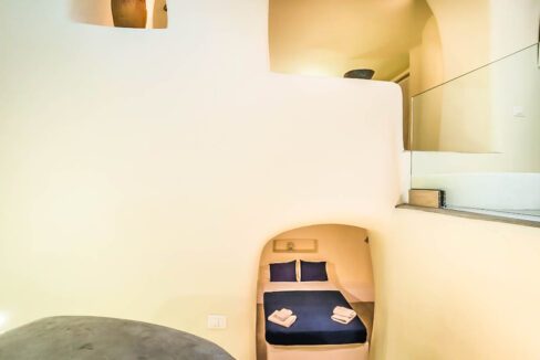 Small Hotel for Sale Finikia Oia Santorini, Hotel Sales Santorini Greece, Santorini Real Estate 6